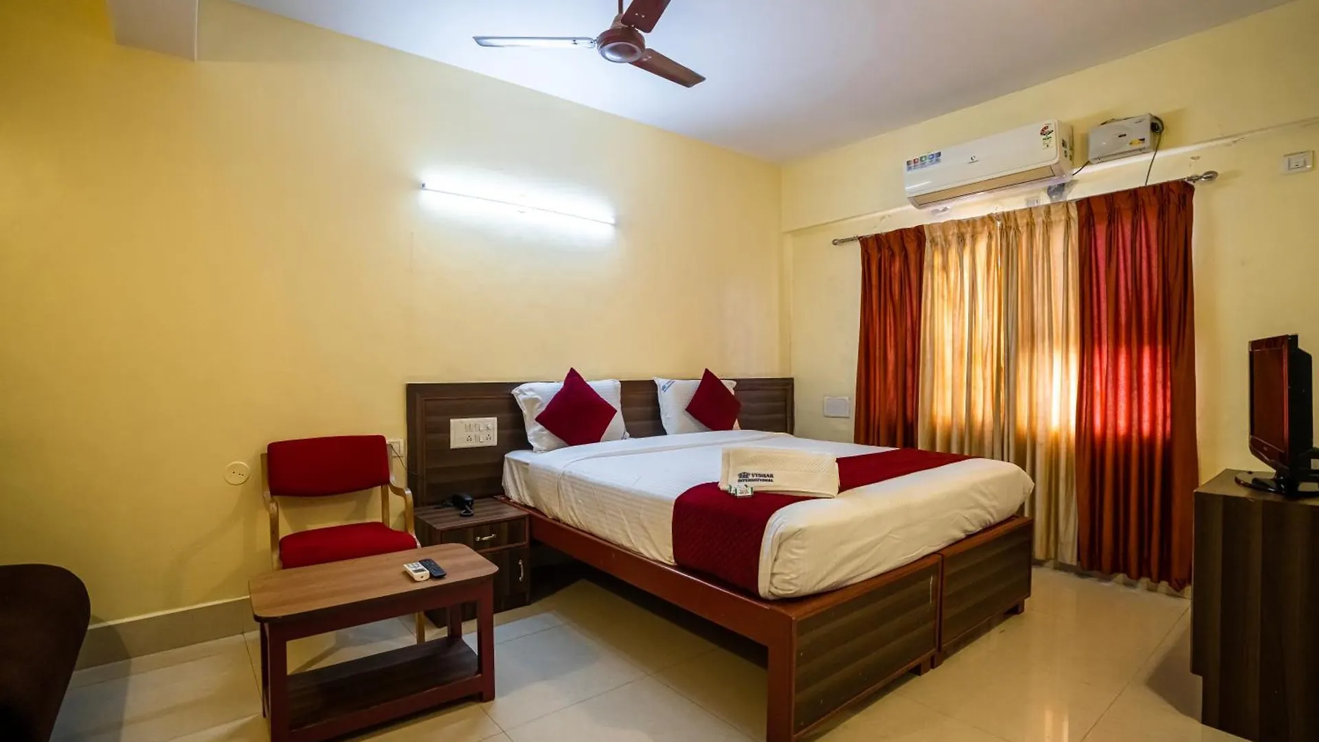 Hotel Vyshak International Mysore 2*,  India